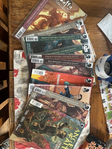 Buffy the vampire slayer - buffy, lot